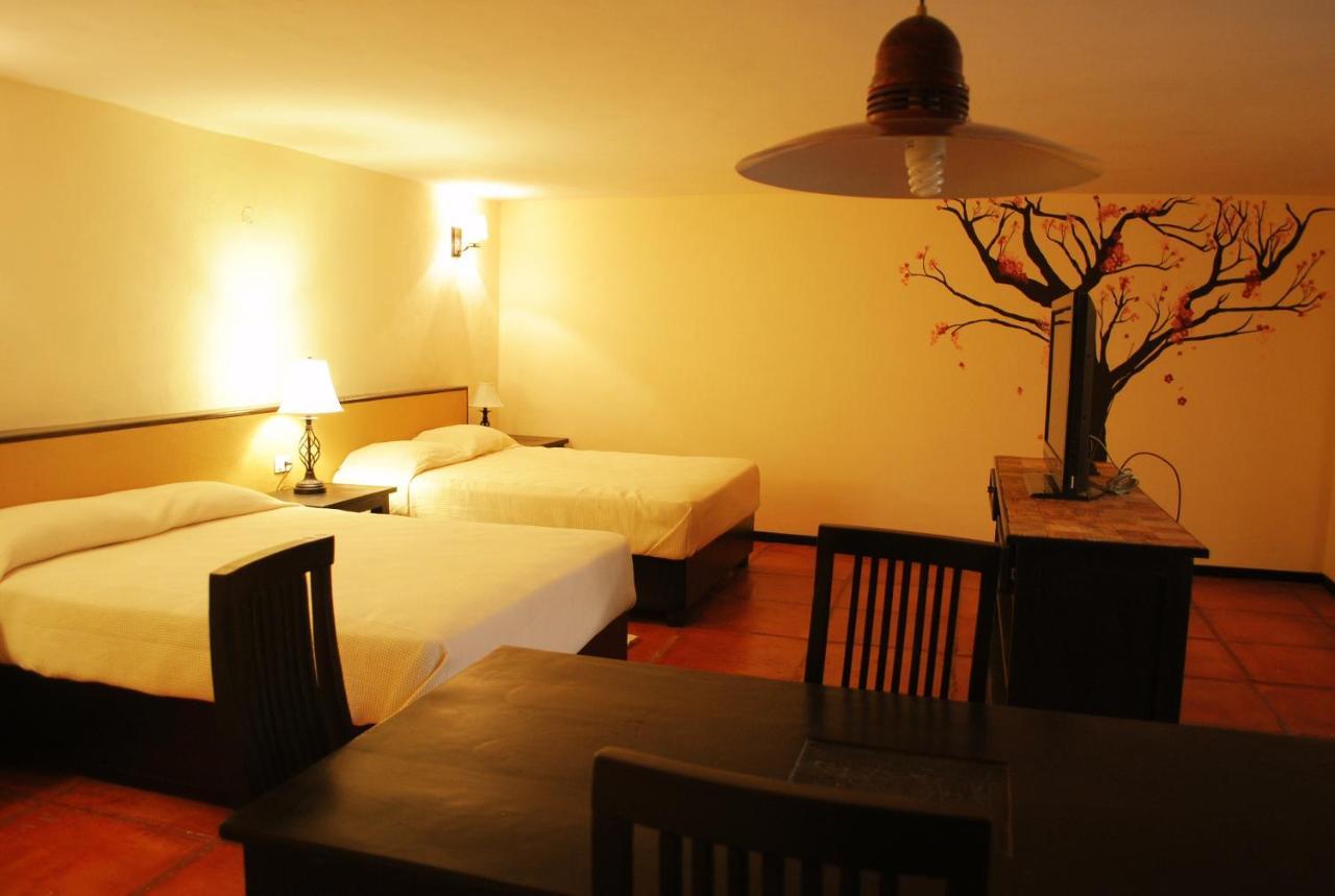 Hotel Calli Quetzalcoatl Cholula Bagian luar foto