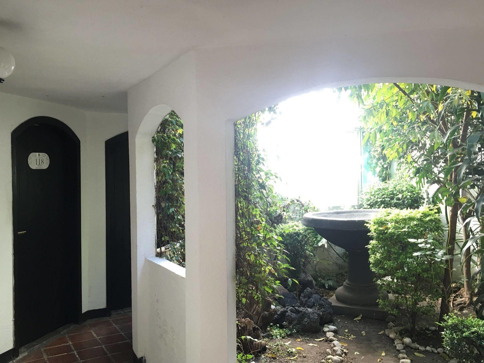 Hotel Calli Quetzalcoatl Cholula Bagian luar foto